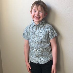 Tea Collection Boy’s Button Up Short Sleeve Shirt
